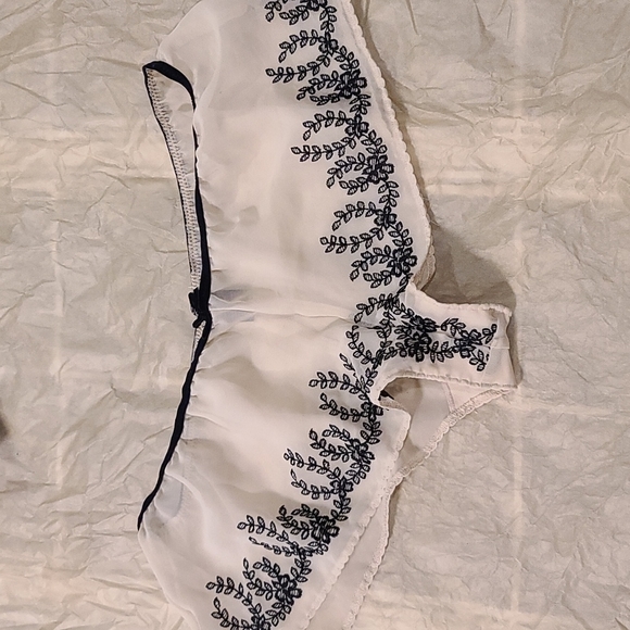 La Senza Embroidered Bra 32D & Flowy Shorts UK10 S - Picture 5 of 16